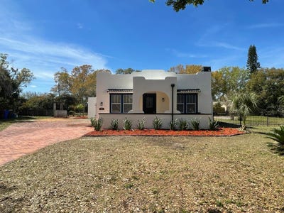 /international/us/210-carolina-avenue-st-cloud-fl-110097631737/