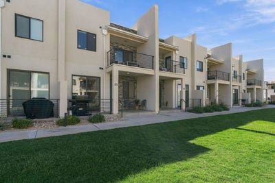 /international/us/710-w-akoya-pearl-st-st-george-ut-110110300053/
