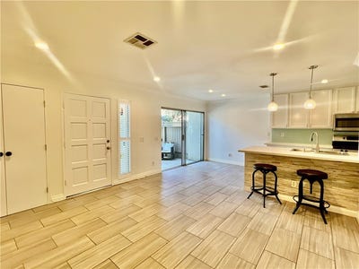 /international/us/542-w-dunton-orange-ca-110104952767/