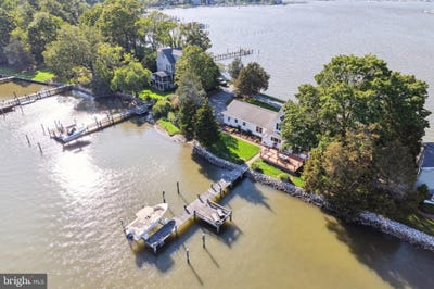 /international/us/1045-back-bay-beach-road-west-river-md-110100304117/