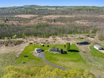 /international/us/e4970-865th-avenue-sherman-twp-wi-110097687806/