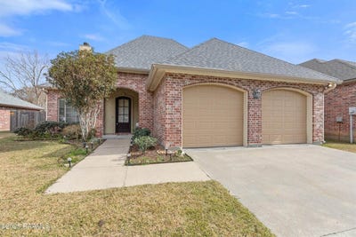 /international/us/202-beaufort-circle-youngsville-la-110097254184/