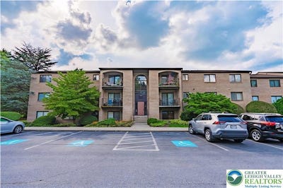 /international/us/4501-n-hedgerow-drive-lower-macungie-twp-pa-110106802447/