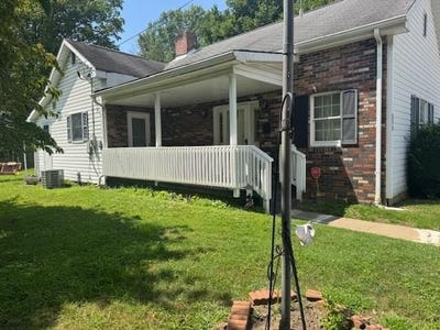 /international/us/42-15th-street-wellsburg-wv-110101431783/