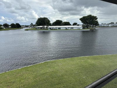 /international/us/1112-lake-terrace-boynton-beach-fl-110108478500/