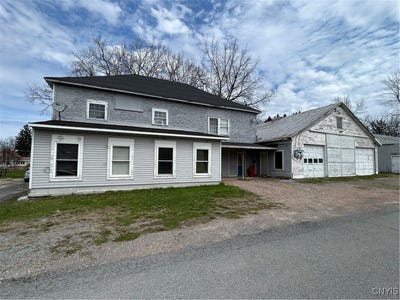 /international/us/176-lee-street-cape-vincent-ny-110099167601/