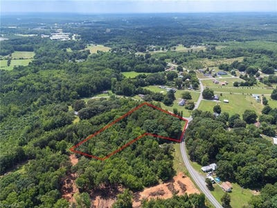 /international/us/111-pearson-cemetary-road-reidsville-nc-110100549389/