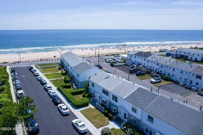 /international/us/32-howland-avenue-long-branch-nj-110107823826/