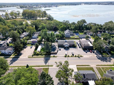 /international/us/1826-ruddiman-drive-muskegon-mi-110095819275/?lang=de