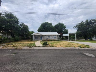 /international/us/409-n-lane-street-decatur-tx-110101330393/