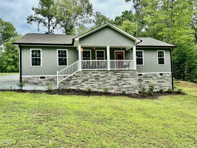 /international/us/249-fishermans-point-road-roxboro-nc-110109527344/