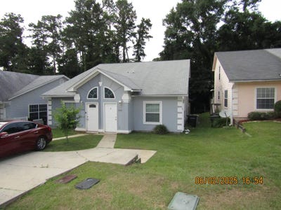 /international/us/3532-daylily-lane-tallahassee-fl-110099929470/