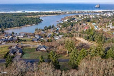 /international/us/lot-11-pacific-seawatch-brooten-mt-road-pacific-city-or-110098657310/