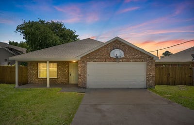 /international/us/4920-s-peachtree-road-balch-springs-tx-110108097254/