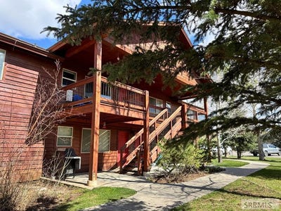 /international/us/200-homestead-road-victor-id-110097083985/