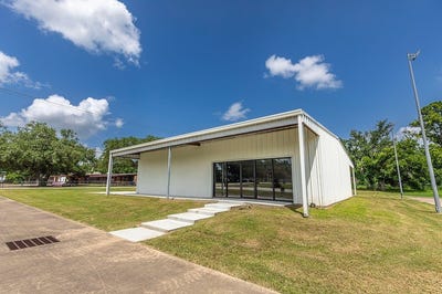/international/us/425-east-obryant-street-bellville-tx-110100922481/?lang=zh-tw