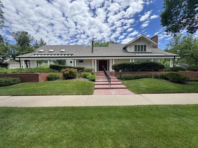 /international/us/778-iowa-ave-se-huron-sd-110108817180/