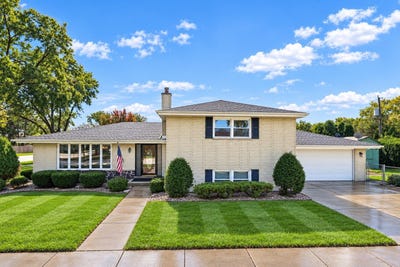 /international/us/9200-austin-avenue-oak-lawn-il-110120414826/