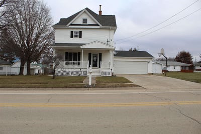 /international/us/208-s-railroad-warren-il-110099934065/