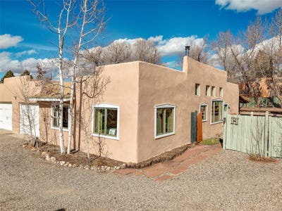 /international/us/525-la-lomita-taos-nm-110105877598/