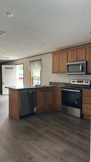 /international/us/134-hillside-drive-starksboro-vt-110102450196/