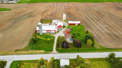 /international/us/12607-county-road-xx-newton-wi-110120590334/