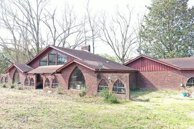 /international/us/1305-springhill-rd-laurel-ms-110105730926/