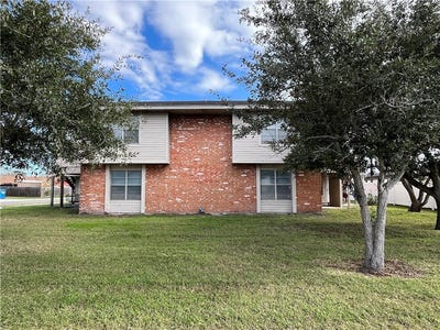 /international/us/1408-moore-avenue-portland-tx-110101852344/