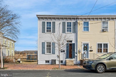/international/us/221-chestnut-street-new-castle-de-110107984484/