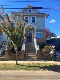 /international/us/10912-176th-street-jamaica-ny-110103316799/