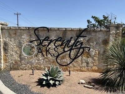 /international/us/137-restless-wind-san-antonio-tx-110098429600/