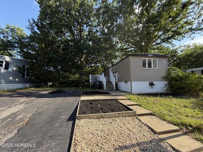 /international/us/66-roberts-road-toms-river-nj-110109030001/