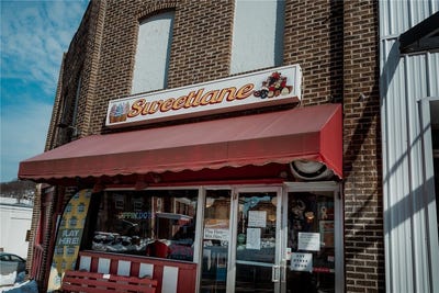 /international/us/113-grant-avenue-vandergrift-pa-110105777734/