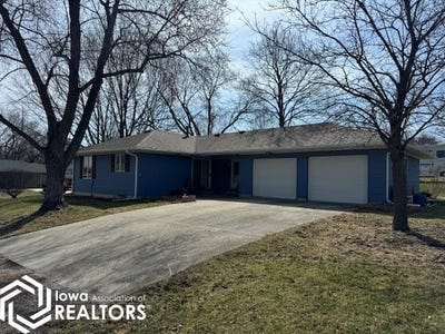/international/us/408-king-street-bedford-ia-110106375403/