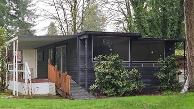/international/us/8023-old-pacific-hwy-castle-rock-wa-110106097314/