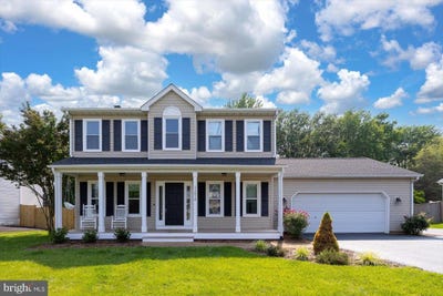 /international/us/11814-arbor-glen-drive-fredericksburg-va-110100985088/?lang=en