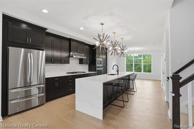 /international/us/2893-rayfield-avenue-ann-arbor-mi-110108881350/