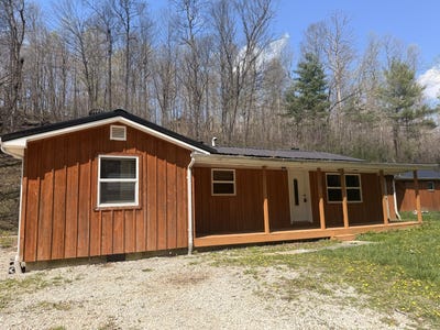/international/us/215-eden-hollow-road-morehead-ky-110107039616/