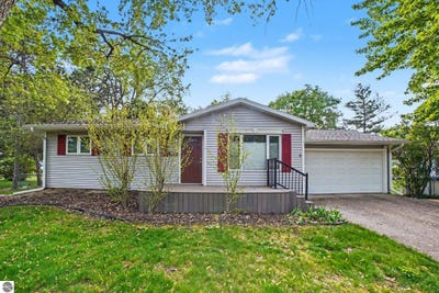 /international/us/1012-taylor-street-mt-pleasant-mi-110108297368/