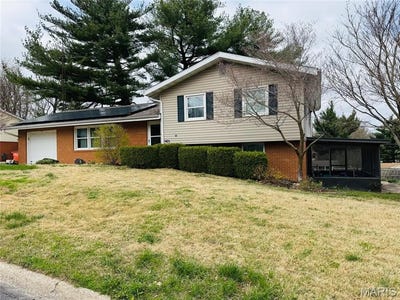 /international/us/1423-shelley-drive-vandalia-il-110098406808/