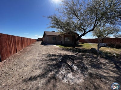 /international/us/531-lee-rd-imperial-ca-110108297493/