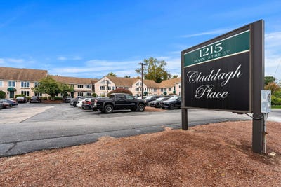 /international/us/1215-main-st-tewksbury-ma-110110423062/