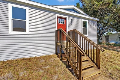 /international/us/24116-armadillo-road-astor-fl-110120498892/