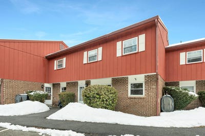 /international/us/30-south-street-laconia-nh-110106258757/