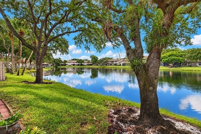 /international/us/9012-vineyard-lake-dr-plantation-fl-110120148200/
