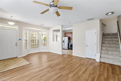 /international/us/2014-gentry-street-suffolk-va-110101191762/