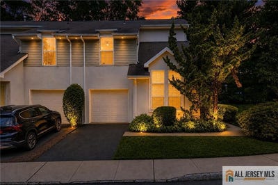 /international/us/24-parkside-drive-jamesburg-nj-110119564935/