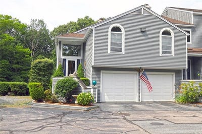 /international/us/5390-post-road-warwick-ri-110108904787/