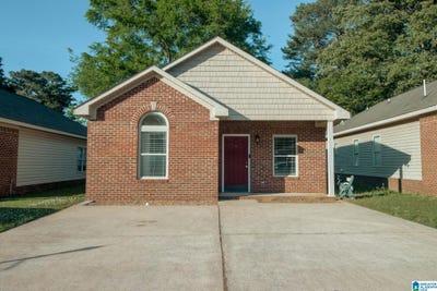 /international/us/22-cottage-crossings-dora-al-110107351862/