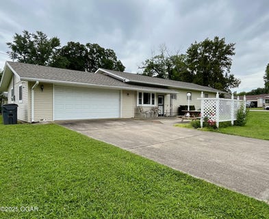 /international/us/202-commercial-street-oswego-ks-110100705436/?lang=zh-tw